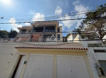 Casa · Exclusividade em Rua Fechada: 4 Quartos com Elevador Panorâmico e Lazer