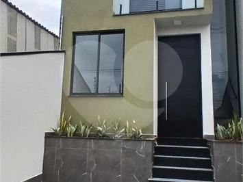 Imagem Principal · Casa à venda com 2 suítes em Vila Brasileira, Mogi das Cruzes