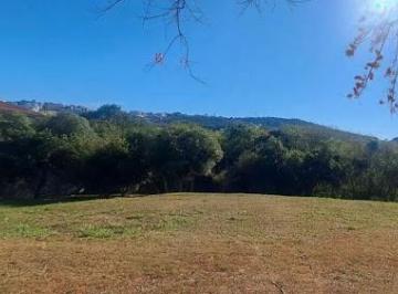 Terreno Visto de frente  · Terremos de 823m em condomínio de Alto Padrão