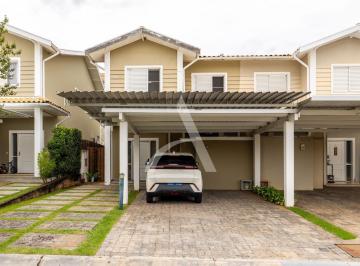 0 · Casa a venda com 3 Suítes em condomínio fechado
