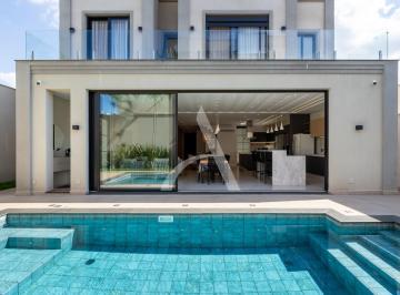 0 · Sobrado com 4 Quartos e 4 banheiros à Venda, 320 m²