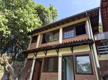 Casa · 208m² · 3 Quartos · 4 Vagas · Casa com 3 quartos à venda em Roseira - SP