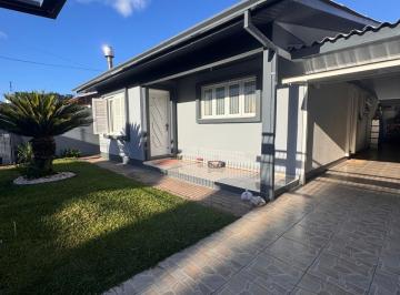 Casa · 161m² · 3 Quartos · 4 Vagas · 
                                Casa à venda no bairro Cidade Nova 
                            
