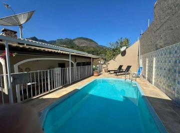 Casa · 414m² · 4 Quartos · 2 Vagas · 
                                Casa maravilhosa com 4 quartos, sendo 1 suíte com 414m² e lazer na 