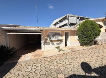 0001 · Casa à venda - em Serra Negra