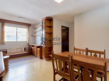 Apartamento · 72m² · 2 Quartos · 1 Vaga · Apartamento com dois quartos para alugar no Alto da Glória!