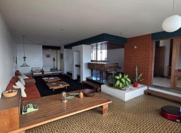 Foto 01 · Apartamento vista mar, 3 quartos com 1 suíte e 3 vagas no Canela, espaço e conforto em 240m².