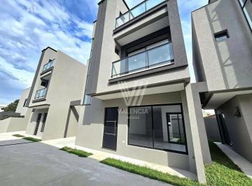 2a40b4ecb4768c1e62e56e318c47b4502a1c1232 · Sobrado Novo | 128m² priv | 3 Quarto | 3 suíte | 2 Vaga | Capão Raso - Curitiba/PR