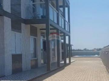 Apartamento · 60m² · 2 Quartos · 1 Vaga · Seu Lar na Praia Real – Apartamento Exclusivo Beira-Mar em Torres
