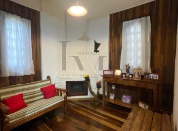 Casa · 180m² · 3 Quartos · 4 Vagas · Condomínio Aruã - Casa Alto Padrão à Venda, Dentro do Condomínio Aruã