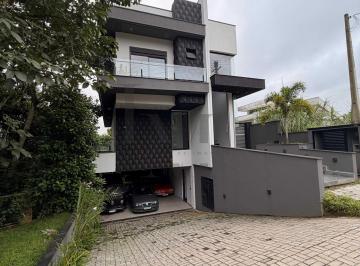 Casa · 300m² · 4 Quartos · 10 Vagas · Condomínio Aruã - Casa Alto Padrão à Venda, Dentro do Condomínio Aruã