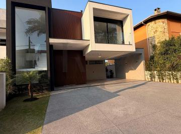 Casa · 300m² · 3 Quartos · 6 Vagas · Condomínio Aruã - Casa Alto Padrão à Venda, Dentro do Condomínio Aruã