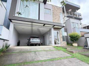 Casa · 245m² · 4 Quartos · 4 Vagas · Condomínio Aruã - Casa Alto Padrão à Venda, Dentro do Condomínio Aruã