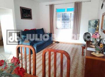 Casa · 210m² · 5 Quartos · 2 Vagas · Casa de rua :  / Residencial / Jardim Carioca