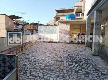 Casa · 210m² · 5 Quartos · 2 Vagas · Casa de rua :  / Residencial / Jardim Carioca