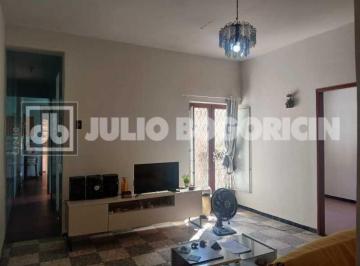 Casa · 119m² · 3 Quartos · São Cristovão, casa linear, frente de rua,  salão,  3 quartos, quintal, 119 metr