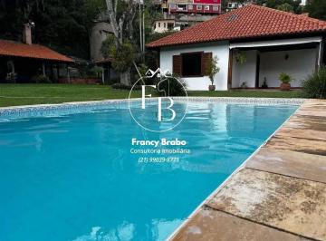 casa-a-venda-com-4-quartos-02224154707550ee3a5fd1d3d6281cad2449.jpeg · Casa à venda em Petrópolis, Nogueira, com 4 quartos, 243m²