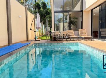 Casa de 3 quartos, Águas Claras · SHVP, Vicente Pires, Chácara 56, 3 Suítes, Closet, Hidro, 3 Vagas, Alto padrão, Piscina, Gourmet.