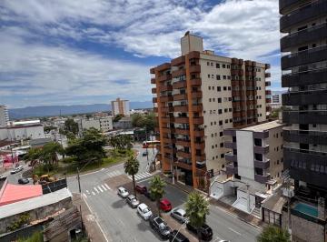 Apartamento · 51m² · 1 Quarto · 1 Vaga · Guilhermina - Apto 1 dorm c/ sacada 330 mil