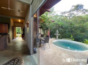 Foto 01 · CASA EM MEIO À NATUREZA NO ALTÍPLANO LESTE 195m² 3 QUARTOS PRÓXIMA À PONTE JK COM CÓRREGO E CACHOEIR