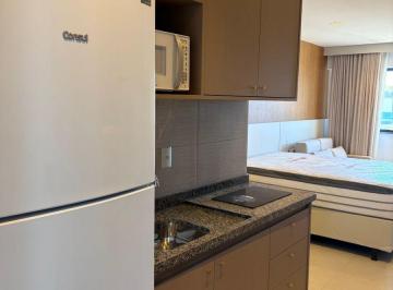 Apartamento · 27m² · 1 Quarto · 1 Vaga · Alugo apto Studio, 27 m², nascente, em uma das melhores praias de Ondina!