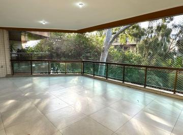Apartamento de 4 quartos, Rio de Janeiro · Oportunidade, lâmina com 180 m2, salão em 2 ambientes, 4 quatos (2 suítes), lavabo e dependência.