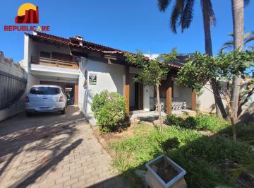Casa · 440m² · 4 Quartos · 4 Vagas · Casa à venda - em Camaquã