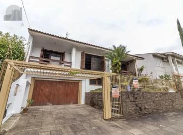Casa · 315m² · 3 Quartos · 3 Vagas · Casa / 3 Dormitórios / 1 Suíte / 3 Vagas / Churrasqueira / Piscina / Jardim Plan