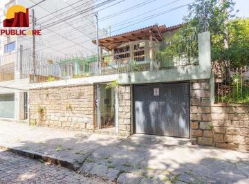 Casa · 380m² · 3 Quartos · 1 Vaga · Casa 3 quartos, com vaga e terraço no bairro Jardim São Pedro