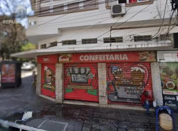 Comercial · 59m² · 1 Quarto · Loja de esquina na Avenida Protásio Alves Bairro Rio Branco