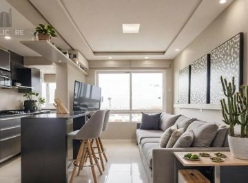 Apartamento · 55m² · 2 Quartos · 2 Vagas · Vende-se apartamento com 2 quartos (1 suíte), 55m² e 2 vagas – Petrópolis
