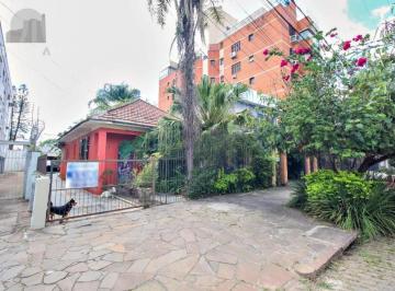 Casa · 200m² · 2 Quartos · 2 Vagas · Terreno 600m² no São João com Potencial Construtivo