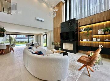 Casa · 320m² · 5 Quartos · Casa à venda - em Marina