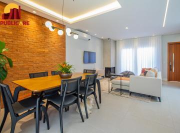 Casa · 160m² · 3 Quartos · 2 Vagas · Casa em condominio, com espaço e segurança para sua familia!