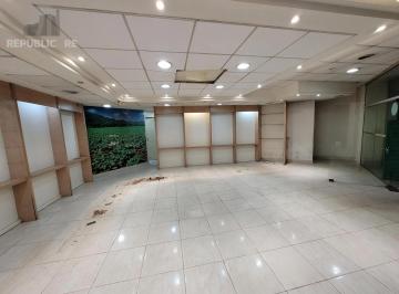 Comercial · 213m² · 3 Quartos · 🏙️ Loja comercial para locação no Centro Histórico!