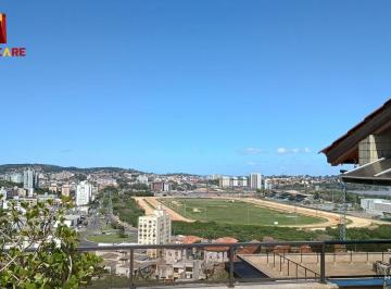 Apartamento · 290m² · 4 Quartos · 2 Vagas · 3 pavimentos com elevador eletronico e 2 vagas cobertas