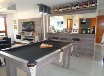 Casa · 312m² · 3 Quartos · 4 Vagas · Sobrado com 3 dormitórios, terraço e espaço gourmet no São Sebastião – POA