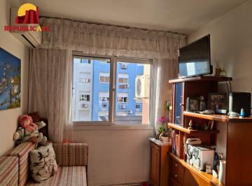 Apartamento · 38m² · 1 Quarto · Apartamento de 1 quarto Humaitá em frente ao Atacadão Porto Alegre