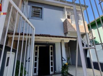 Casa · 90m² · 3 Quartos · 1 Vaga · Casa Residencial de 2 pisos com  3 dormitórios , 2 banheiros + 1anexo com 2 apto