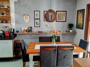 Casa · 177m² · 3 Quartos · 2 Vagas · Um Condomínio estilo Serrano em Poa, a 7 Min da Orla.