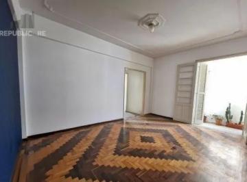 Apartamento · 84m² · 3 Quartos · Apartamento no Centro de 3 dormitórios DESOCUPADO