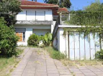 Casa · 506m² · 4 Quartos · 2 Vagas · Imponente casa na Vila Assunção