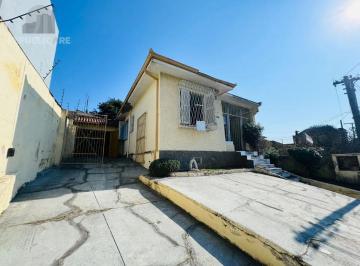 Casa · 100m² · 2 Quartos · 3 Vagas · Casa no bairro Gloria - Av. Osca Pereira