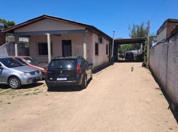 Casa · 120m² · 5 Quartos · 10 Vagas · Terreno 11x160 com 2 casas