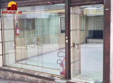 Comercial · 52m² · 1 Quarto · Loja Térrea de Frente à Venda no Centro Histórico de Porto Alegre