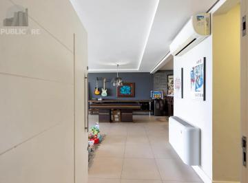Apartamento · 244m² · 3 Quartos · 2 Vagas · Apartamento à venda, com 3 dorm, 2 suítes, 2 vagas - bairro Cristal