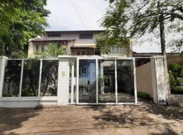 Casa · 390m² · 6 Quartos · 5 Vagas · VENDE – AMPLA CASA RESIDENCIAL COM PISCINA E 5 VAGAS