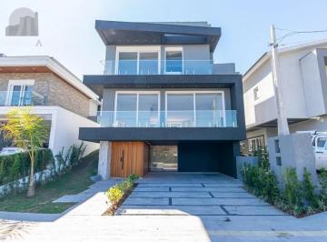 Casa · 262m² · 3 Quartos · 2 Vagas · Casa de Condomínio com 3 suítes para comprar no Centro de Gravataí