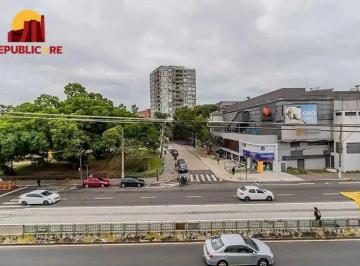 Comercial · 68m² · 2 Quartos · Sala comercial à venda na Avenida Azenha/ 68M²