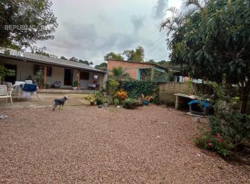 Casa · 80m² · 2 Quartos · 3 Vagas · Casa no bairro Hípica
